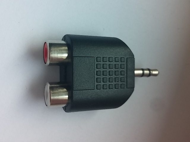 ACC Adapter 2x cinch - jack 3,5 stereo plastový