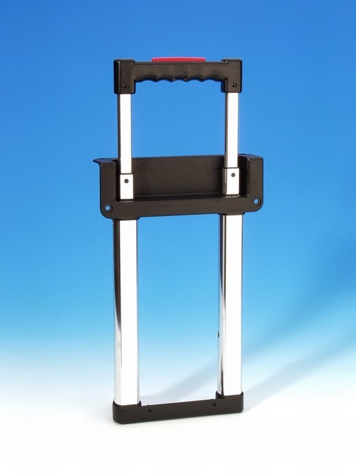 Adam Hall Recessed extendable handle