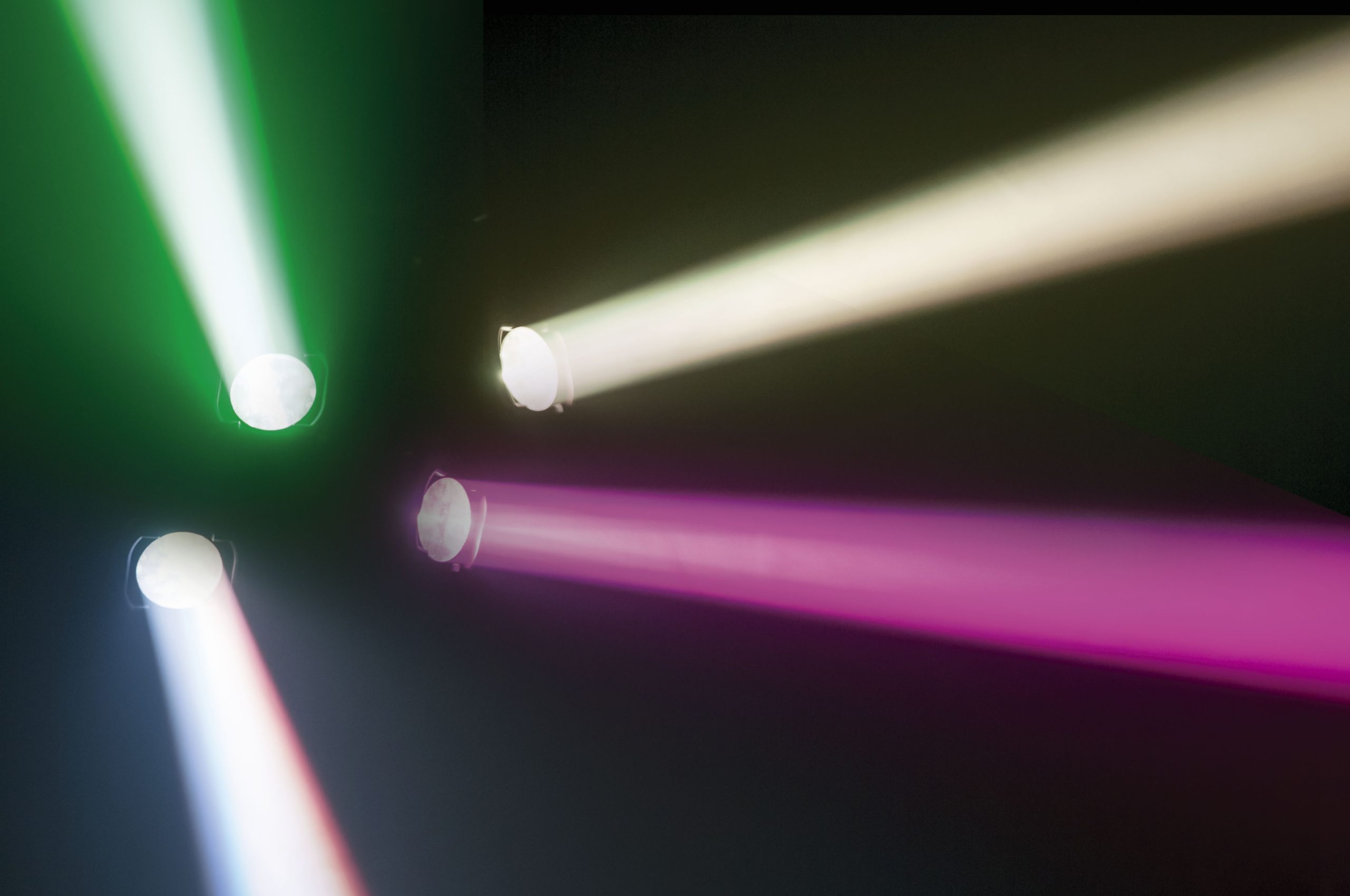 Showtec Powerbeam LED 30 RGB - Obrázek 3