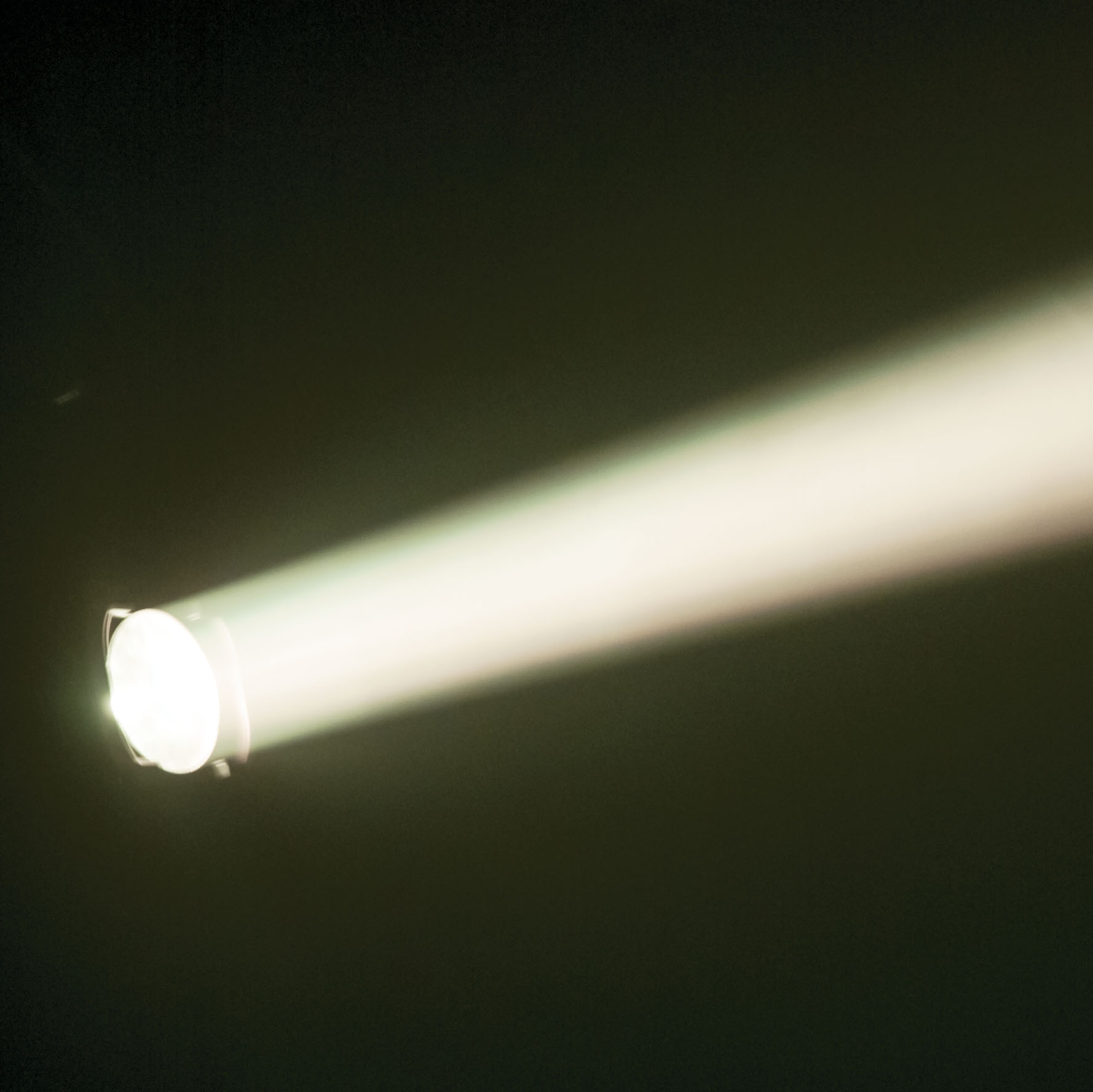 Showtec Powerbeam LED 30 RGB - Obrázek 9