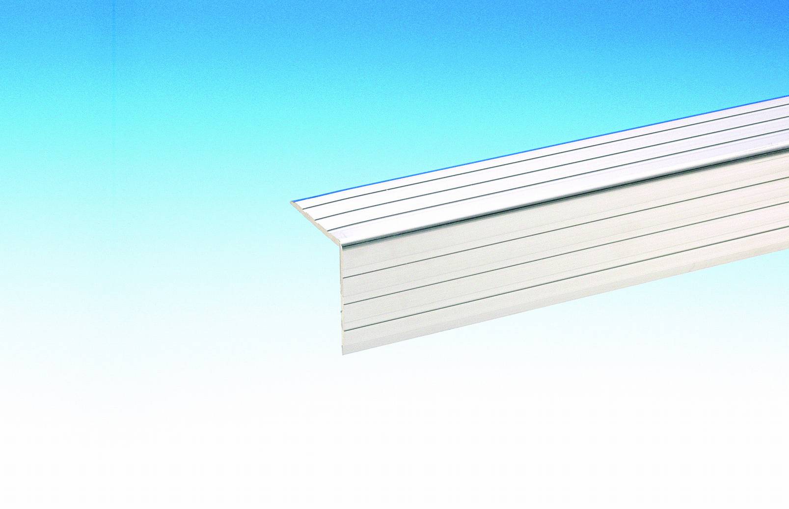 Adam Hall Aluminium Case Angle 30x30