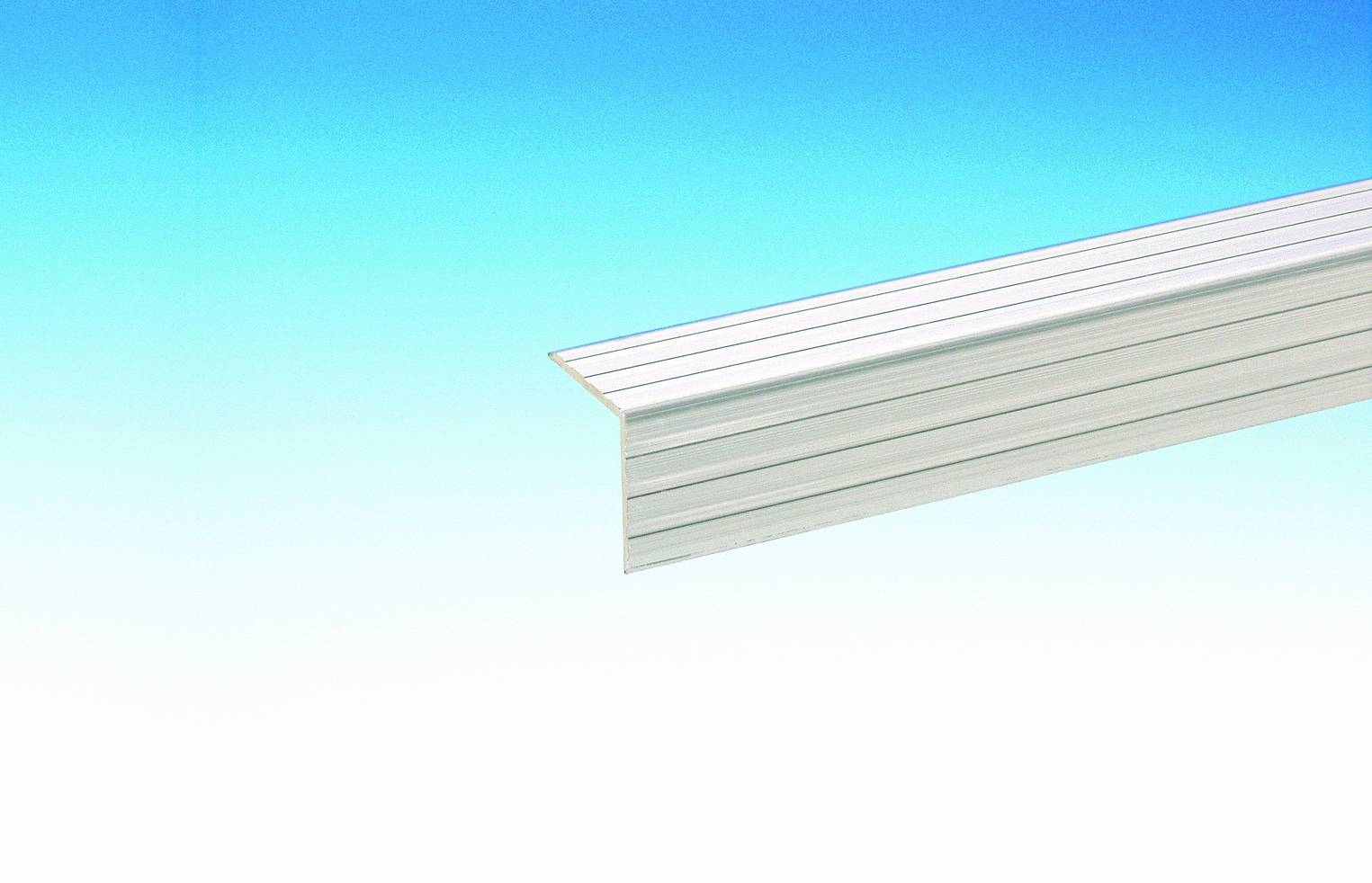 Adam Hall Aluminium Case Angle 25 x 25 mm