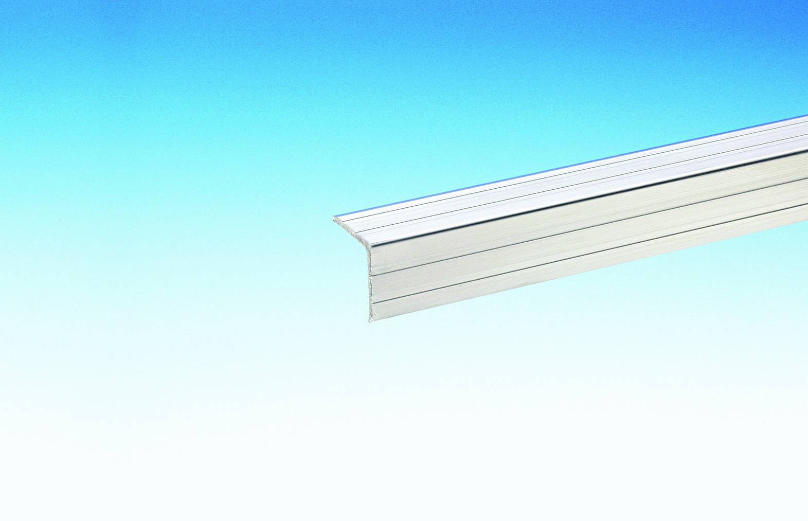 Adam Hall Case Angle Alu 20x20