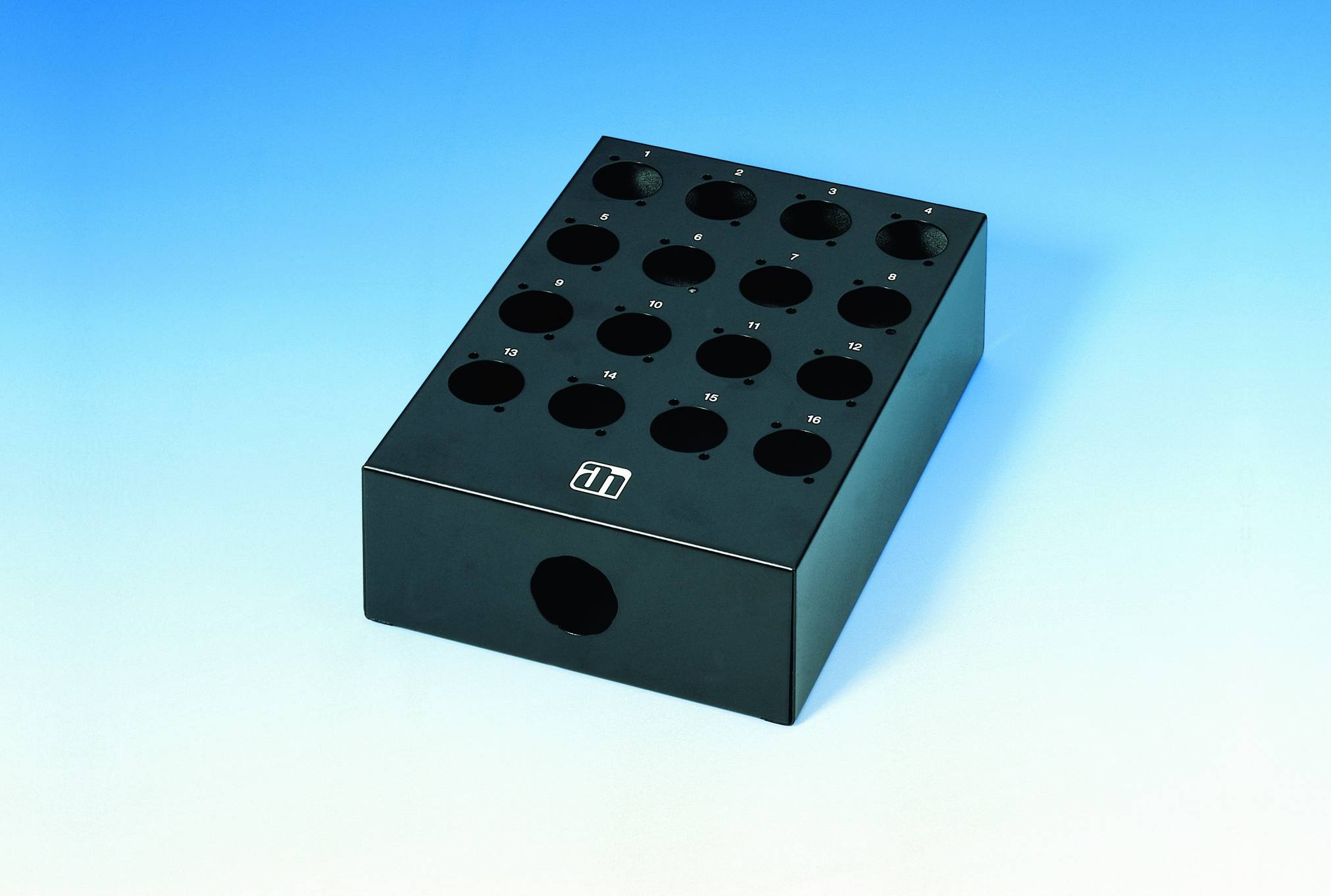 Adam Hall Stagebox 16 Channel