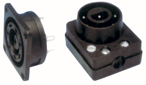 Showtec BulginChassis Female