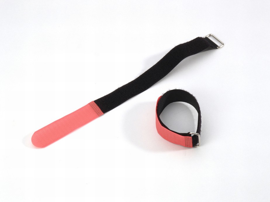 Adam Hall VR 2030 RED