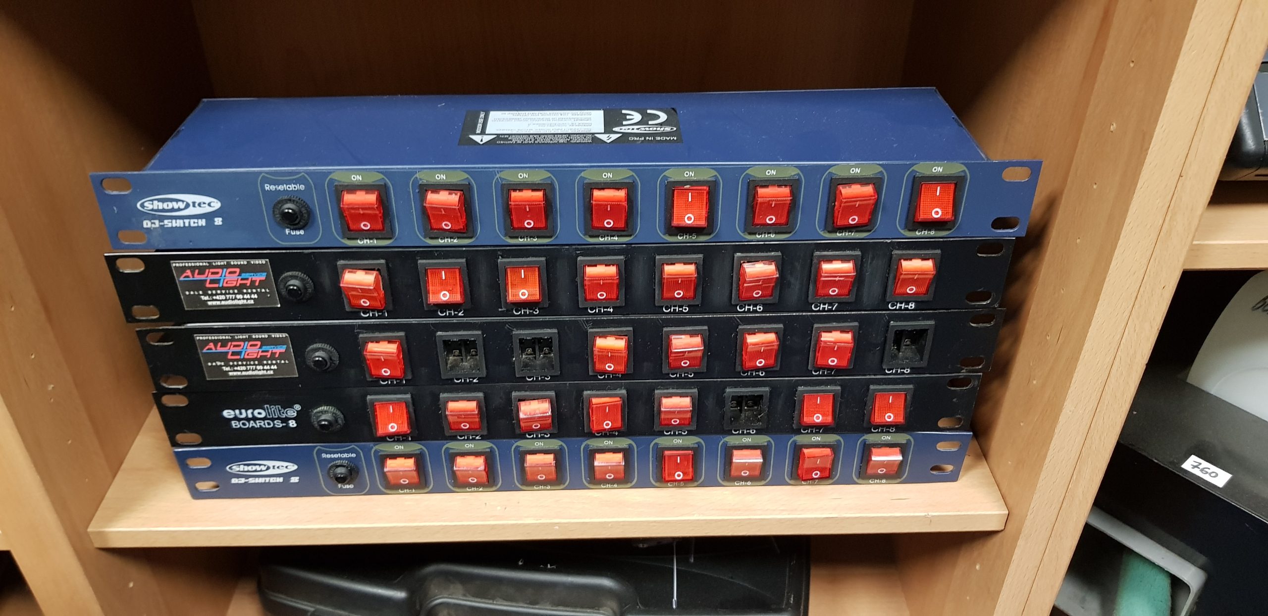 DJ-Switch 8