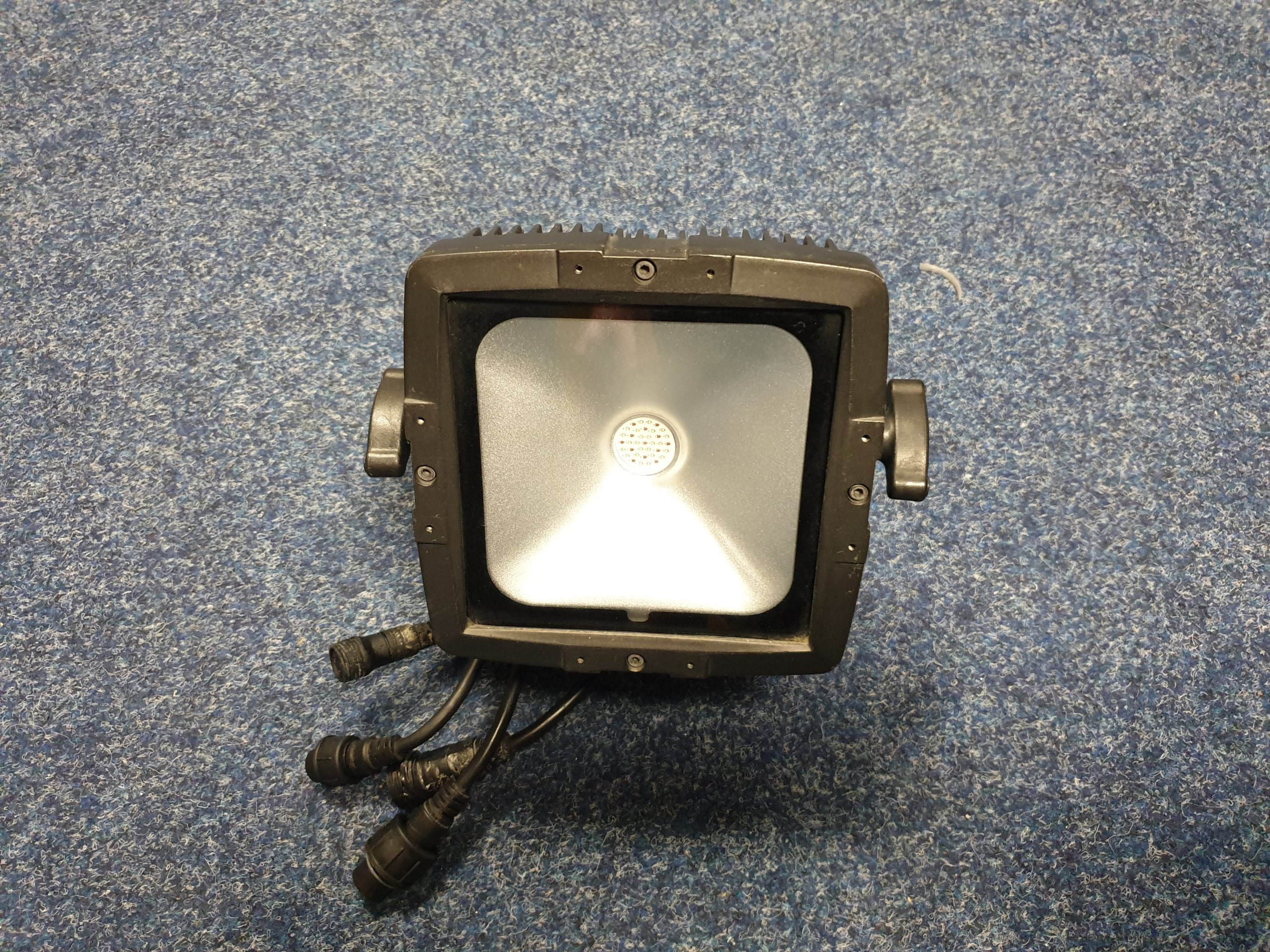 Cameo FLAT PRO FLOOD IP65 TRI