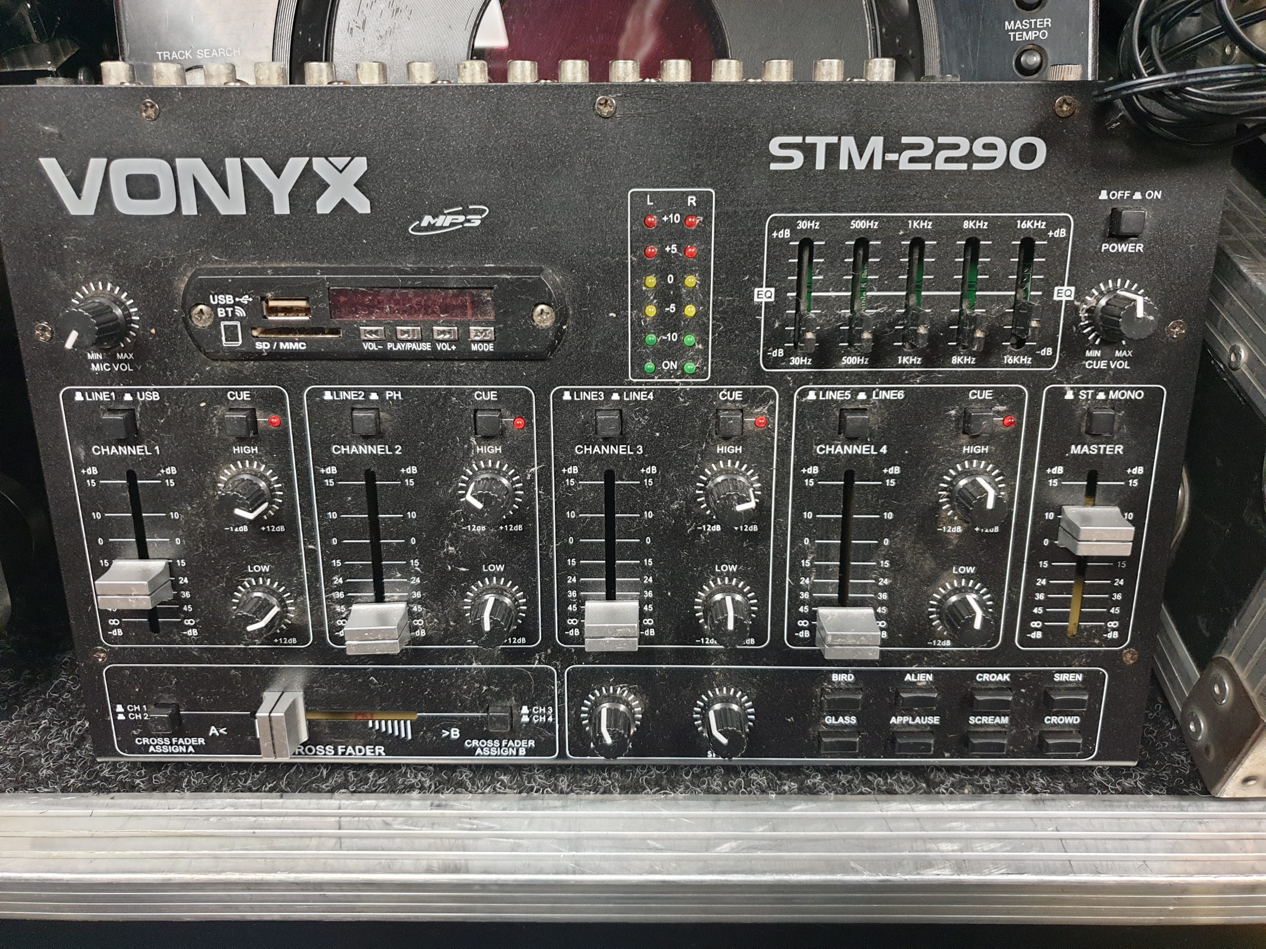 STM-2290 Vonyx